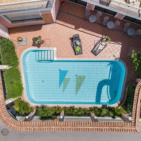 Lake Hotel Ifigenia Torbole Sul Garda Eksteriør bilde