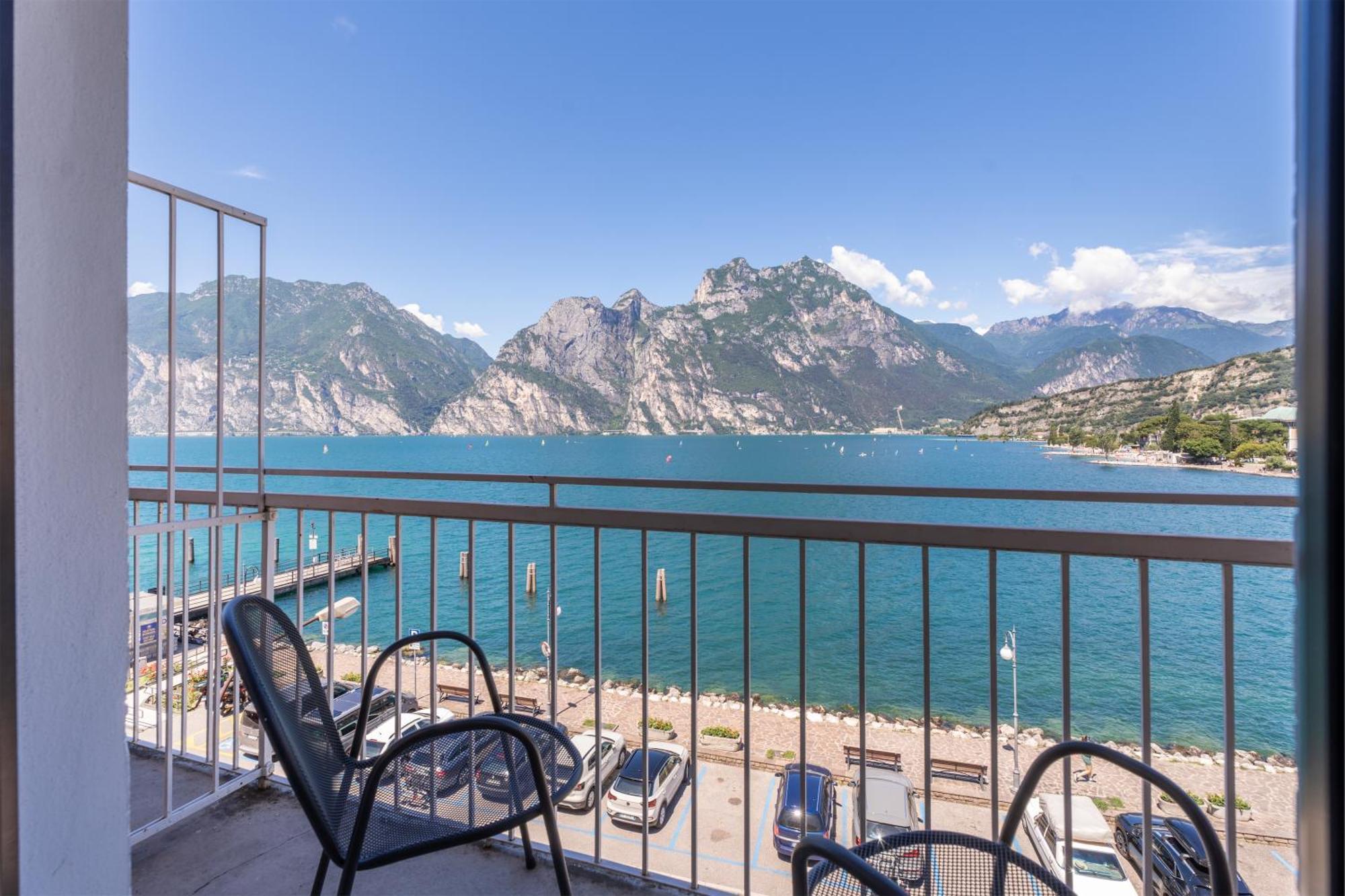 Lake Hotel Ifigenia Torbole Sul Garda Eksteriør bilde