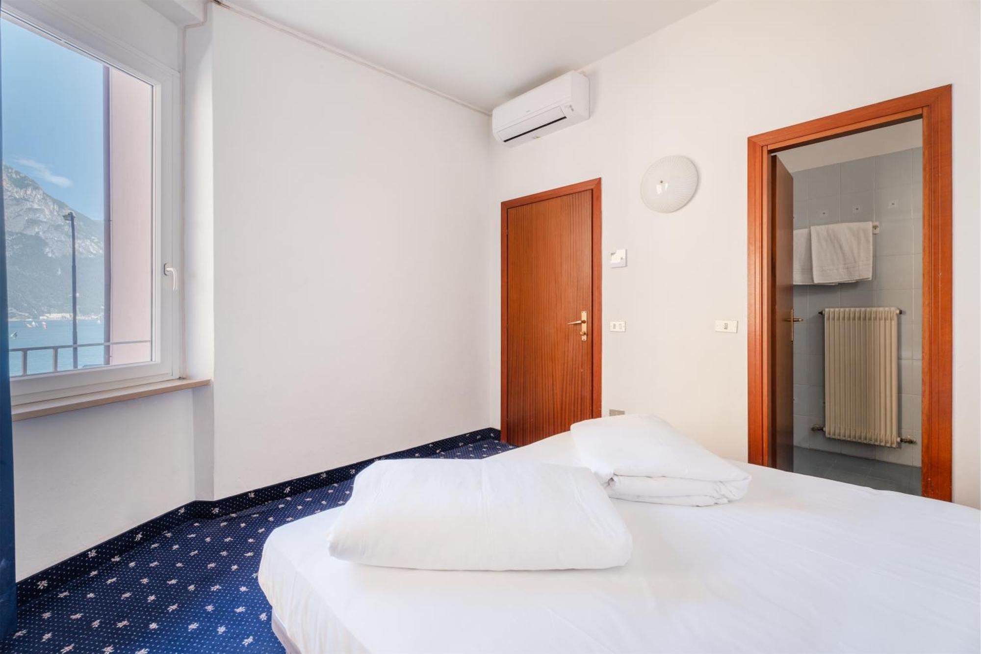 Lake Hotel Ifigenia Torbole Sul Garda Eksteriør bilde