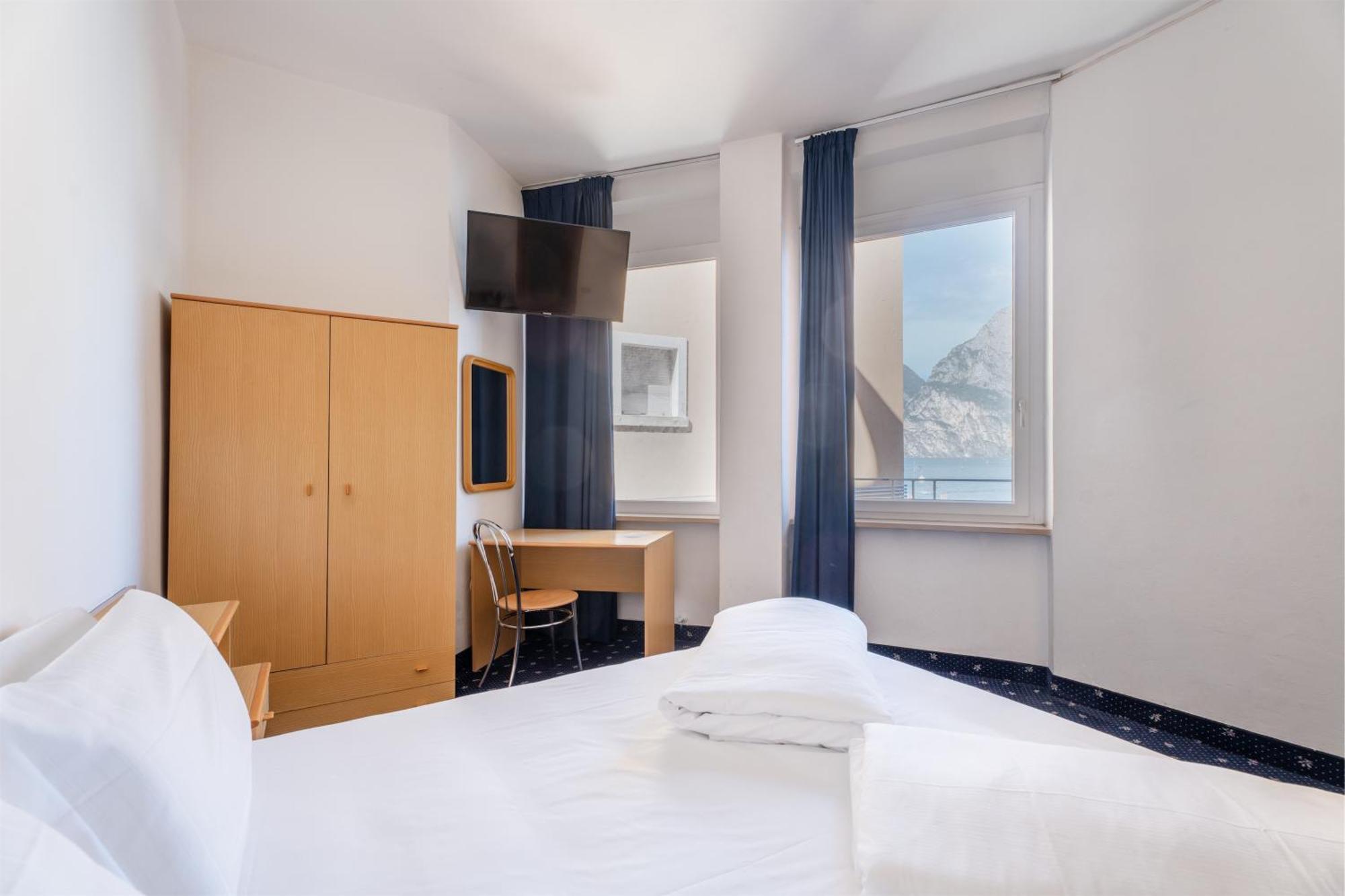 Lake Hotel Ifigenia Torbole Sul Garda Eksteriør bilde
