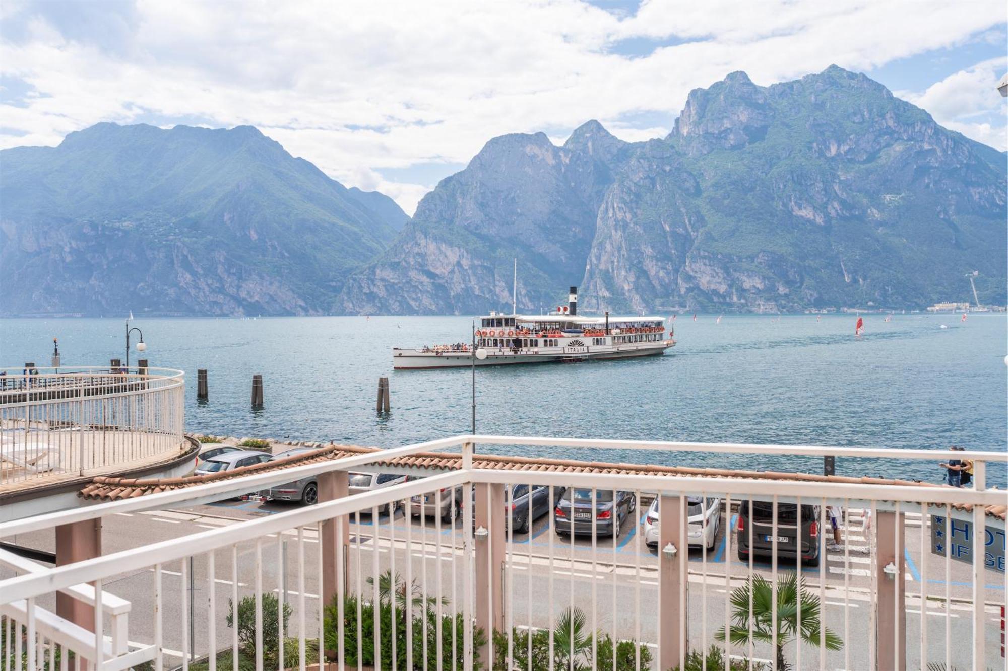 Lake Hotel Ifigenia Torbole Sul Garda Eksteriør bilde