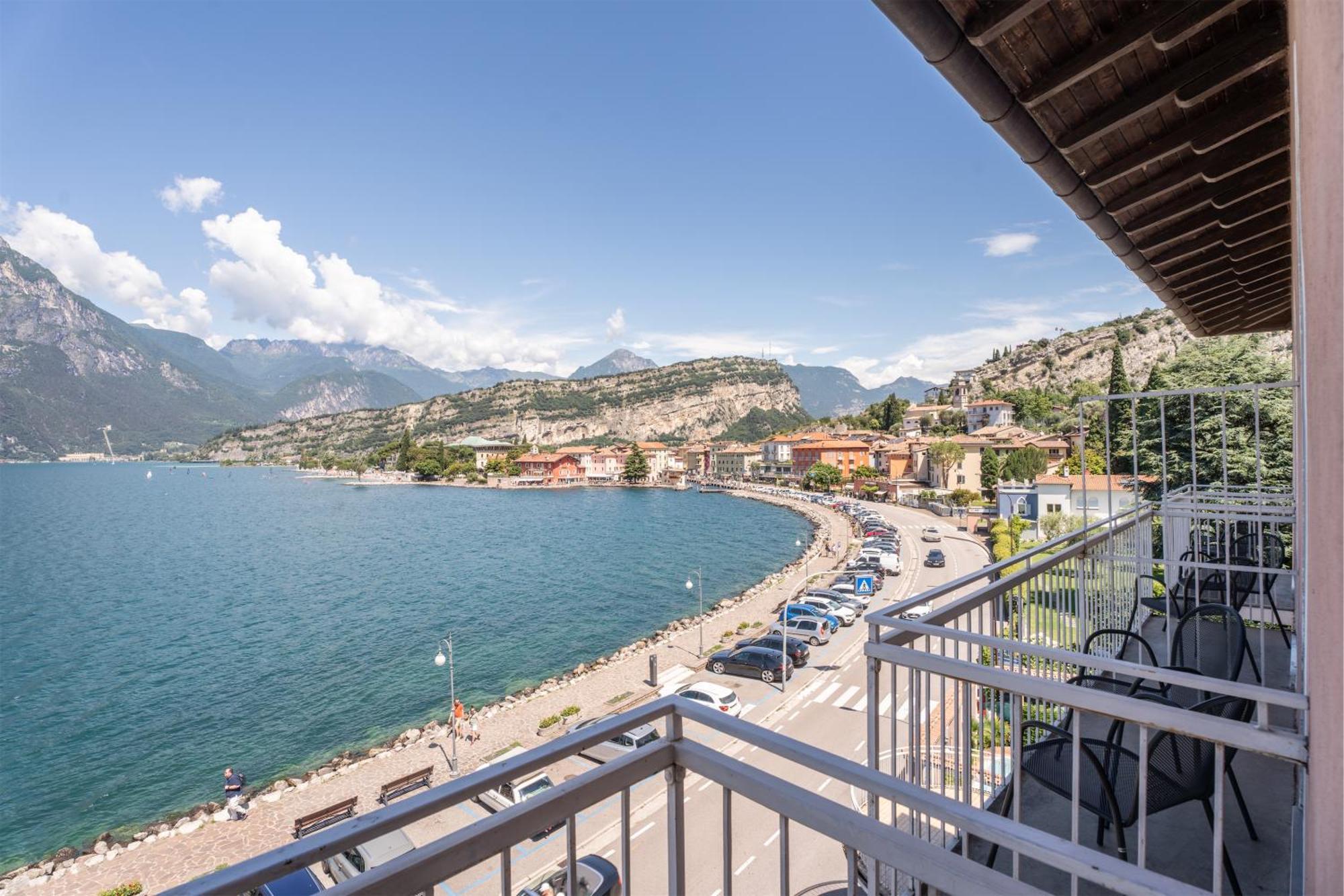 Lake Hotel Ifigenia Torbole Sul Garda Eksteriør bilde