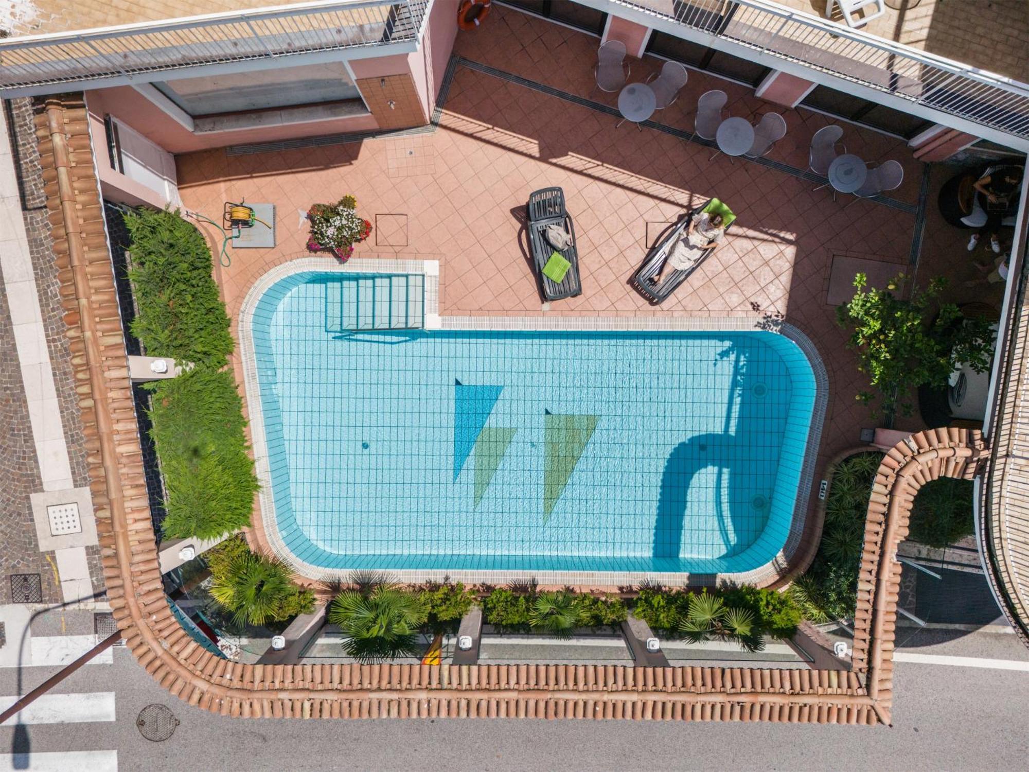 Lake Hotel Ifigenia Torbole Sul Garda Eksteriør bilde
