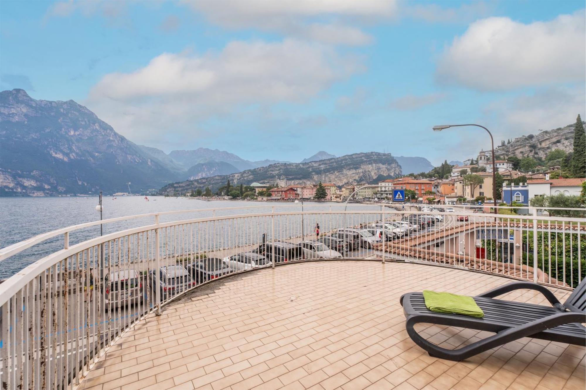 Lake Hotel Ifigenia Torbole Sul Garda Eksteriør bilde
